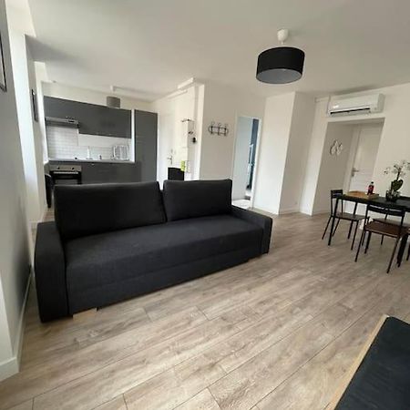 Appartement1 Neuf Climatisee Blaye Exterior photo